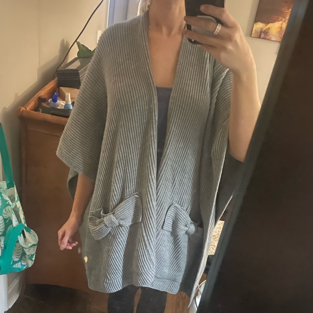 NWT Kate spade Heather gray, long sweater/open coat sweater w bow pockets 🎀🩶